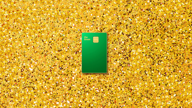 현대카드가 지난 2018년 선보인 프리미엄 카드 the Green. 세로 플레이트와 초록색상이 눈에 띈다. 사진. 현대카드.