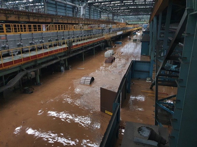 지난 6일 '힌남노' 의 폭우로 포항제철소가 침수된 모습. 사진 ‧ 독자 제공