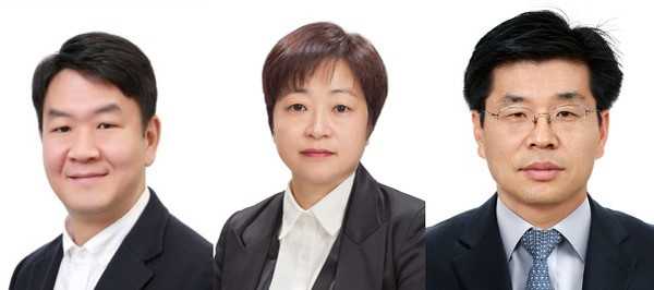 (왼쪽부터) 김광진 전무, 박진남 전무, 임승민 전무. 사진. LG디스플레이.