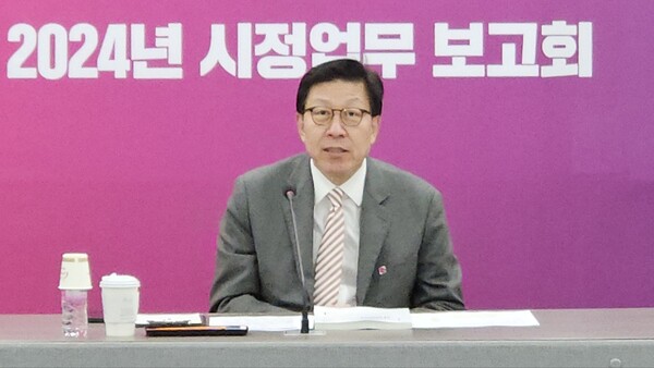 박형준 부산시장이 '다시 태어나도 살고 싶은 행복도시'로서의 '부산'을 강조 하고 있다./ 사진=이근춘 기자