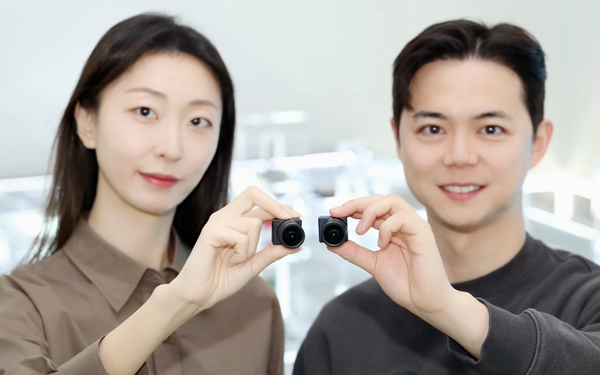 LG이노텍은 초정밀 광학설계 기술을 적용한 자율주행용 ‘고성능 히팅 카메라 모듈’을 개발했다고 20일 밝혔다. /사진=LG이노텍