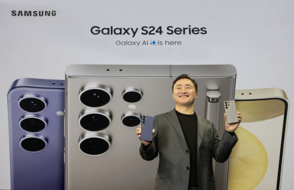 17일(현지시간) 미국 새너제이에 위치한 SAP센터에서 개최된 ‘갤럭시 언팩 2024(Galaxy Unpacked 2024)’ 행사에서 ‘갤럭시 S24 시리즈’를 소개하는 삼성전자 MX사업부장 노태문 사장. 사진=삼성전자 